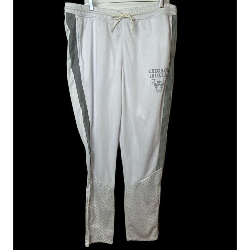 NBA Chicago Bulls Warmup Pants XL White Reflective Gray Elastic Drawstring Waist